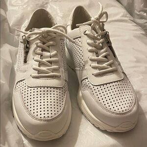 Viacom Elegant Leather White Perforated Sneakers for Women Size-USA9/EU 40 NWT